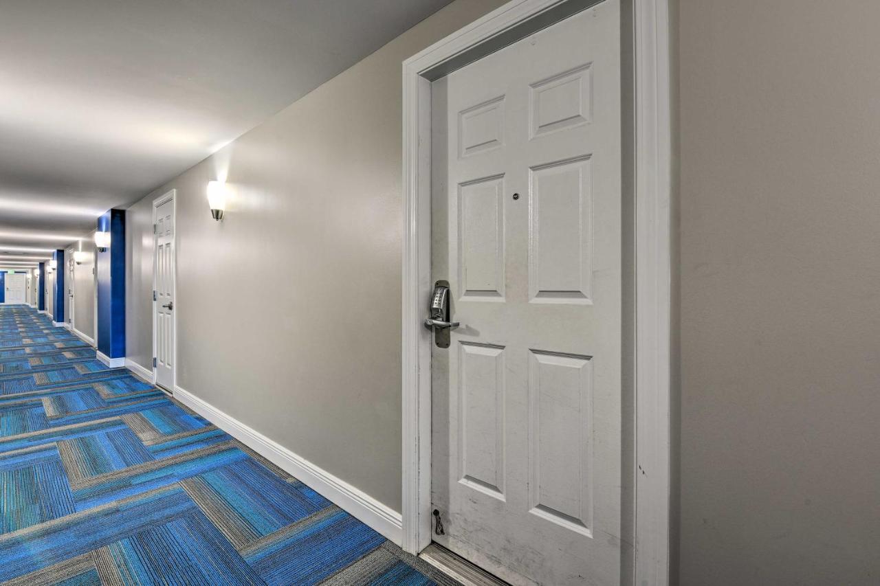 Modern Resort Condo With Balcony - Walk To Beach! Destin Bagian luar foto
